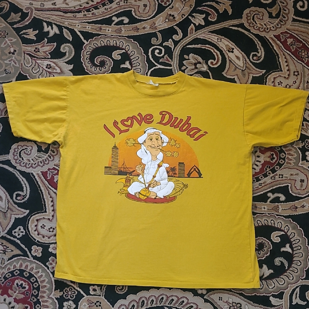 Yellow 'I Love Dubai' Men's T-Shirt